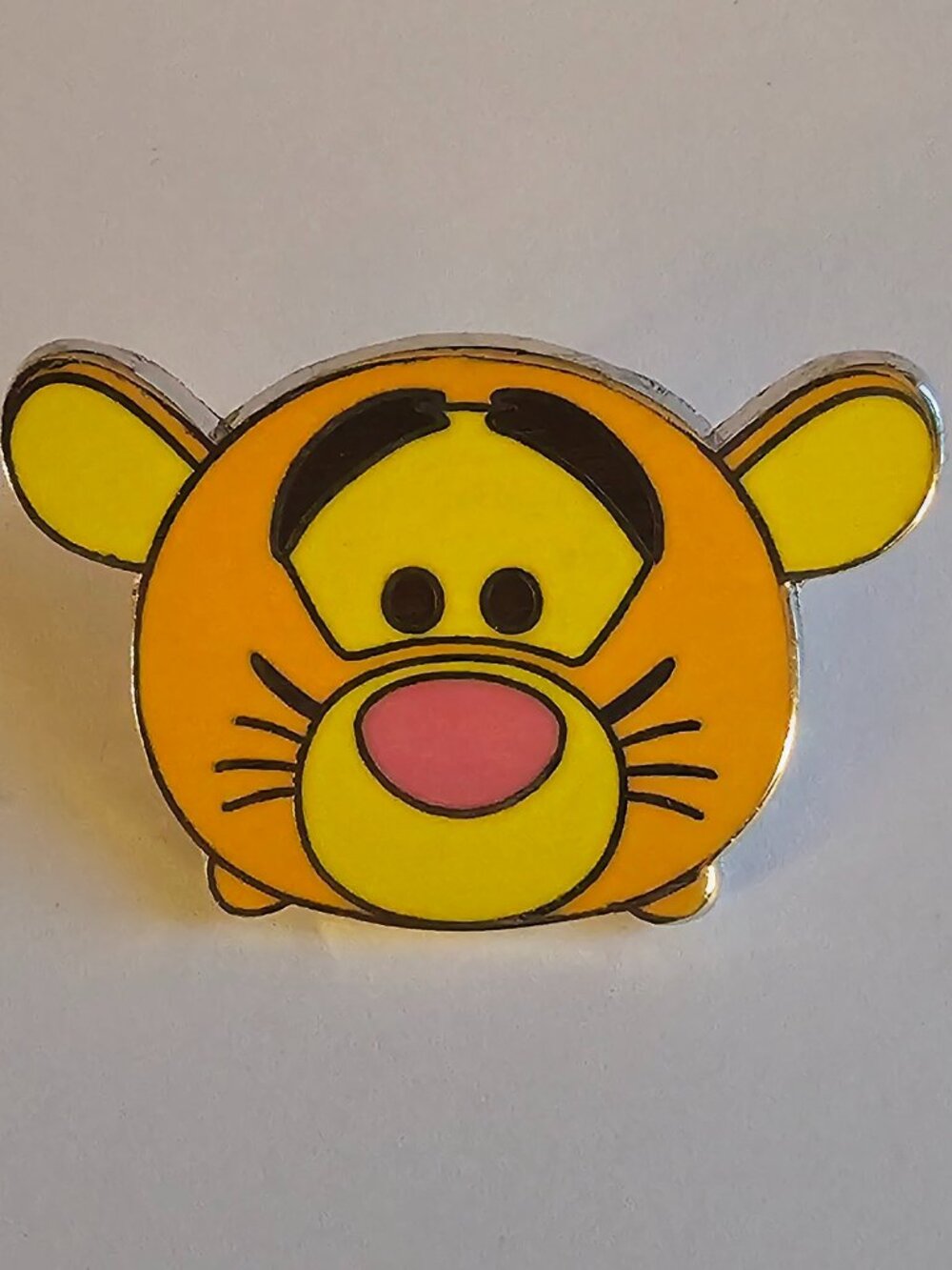 DISNEY Pin Trading ~ Tsum Tsum Winnie The Pooh/Tigger ~ 2018 ~ P27